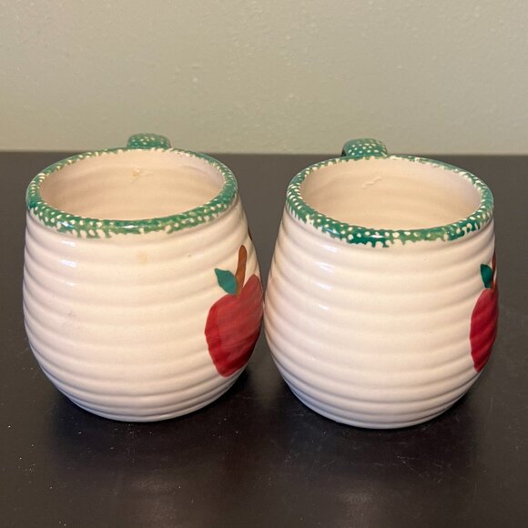 Set of 2 Red Apple w/ Green Spongeware Ribbed Off-White Ceramic Mugs ~ Rustic - Picture 6 of 9